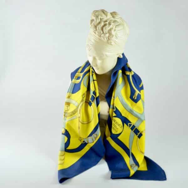 divine style hermes silk scarf eperon d'or