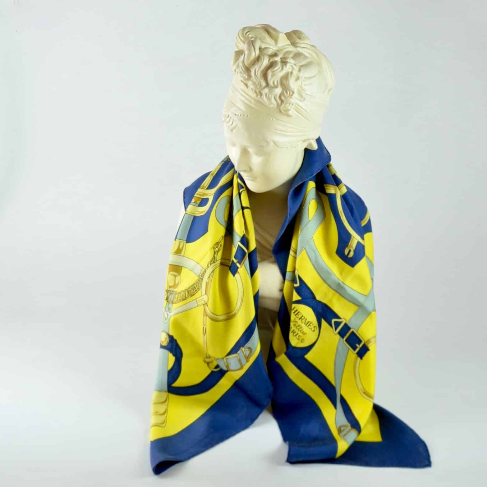 Hermes silk scarf Eperon d Or boxed