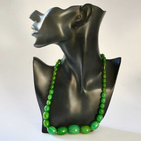 divine style french antiques green bakelite necklace 2