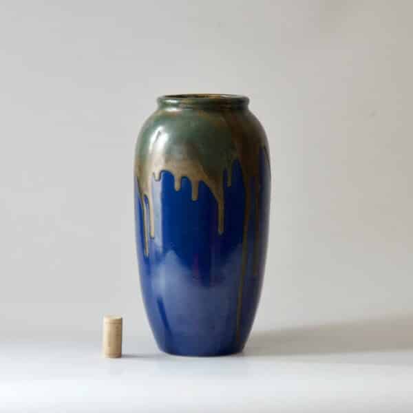 Leon Pointu vase Ecole de Carries Arts & Crafts c1920 1