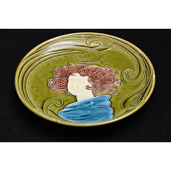 Divine-style-french-antiques-Majolica-Arts-Crafts-Plate-03