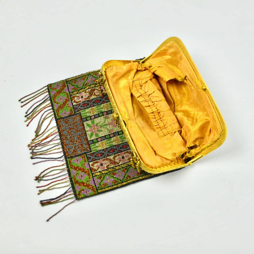 19th century beaded bag with architectural design | Divine Style French ...