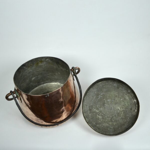 divine style french antiques large 19thc hammered copper cauldron lid dovetail 4