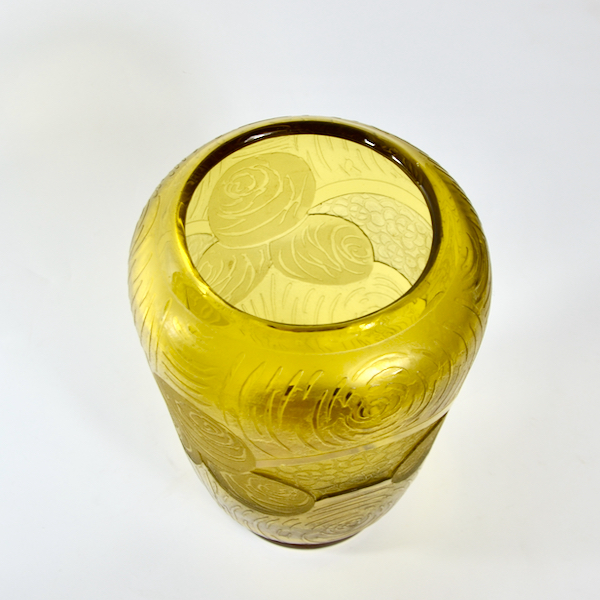 Legras Montjoye Art Deco vase in yellow wheel-etched glass 1930 b