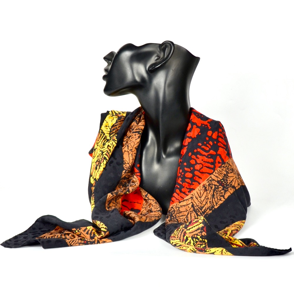 Jean-Louis Scherrer silk shawl, 43 scarf - Divine Style French