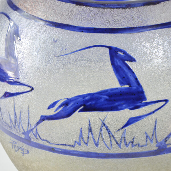 jean-Simon Peynaud art deco globe vase leaping gazelles 1920s french glass cobalt blue 1930s 8