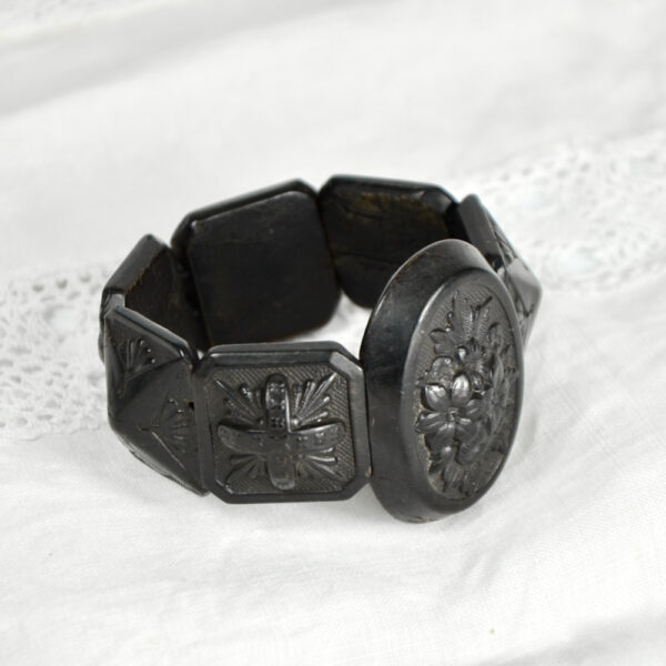 Victorian bog oak bracelet 1850 antique mourning jewelry 3