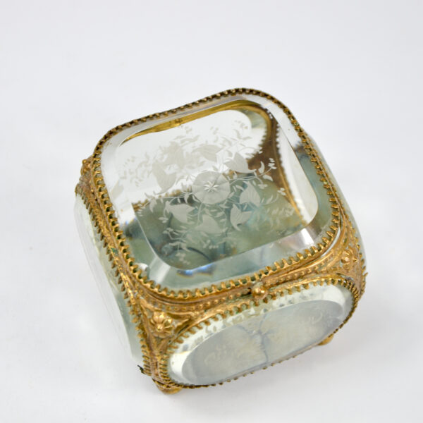 antique 19thc French bevelled glass reliquary jewellery box ormolu napoleon III 6