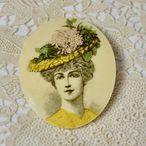 early lea stein attrib serigraphy brooch Belle Epoque portrait 1970s 1
