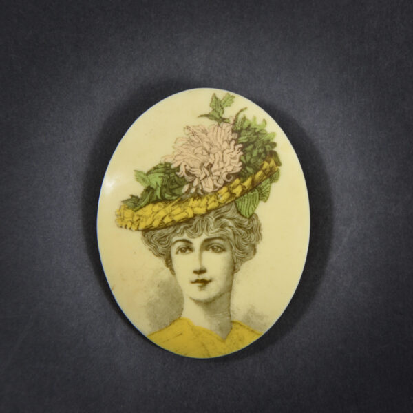 early lea stein attrib serigraphy brooch Belle Epoque portrait 1970s