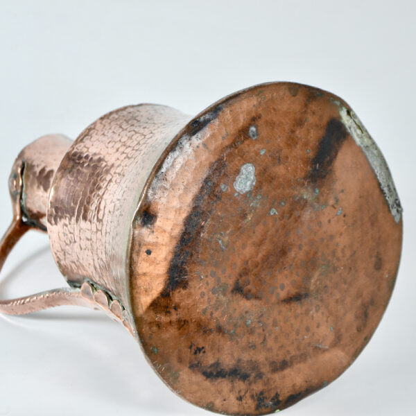antique hammered copper pitcher dovetail seams 19thc ewer large jug (5)