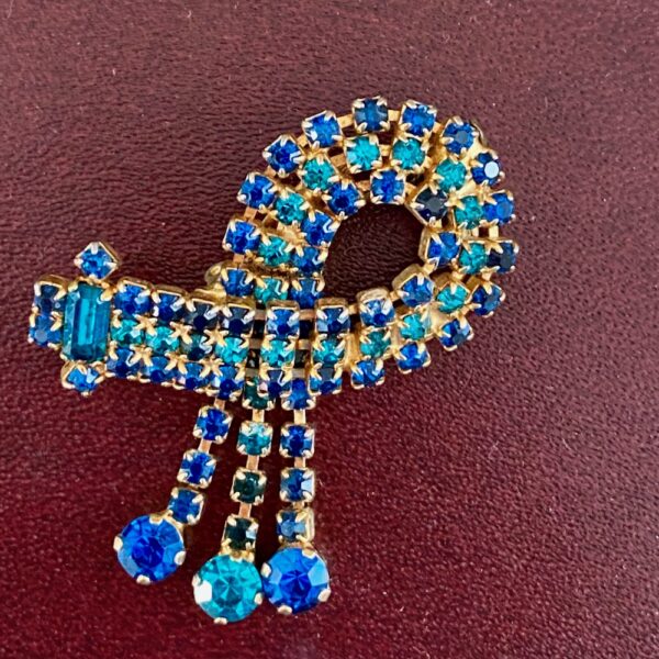 1960s rhinestone dangle brooch