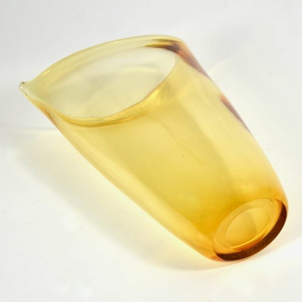 Early Geoffrey Baxter Whitefriars Bat Wing vase, golden amber c1955 pattern (2)