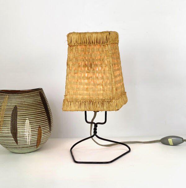 Vintage metal lamp with raffia shade, small mid century lamp, retro wrought iron lamp, MCM bedside lamp, accent lamp