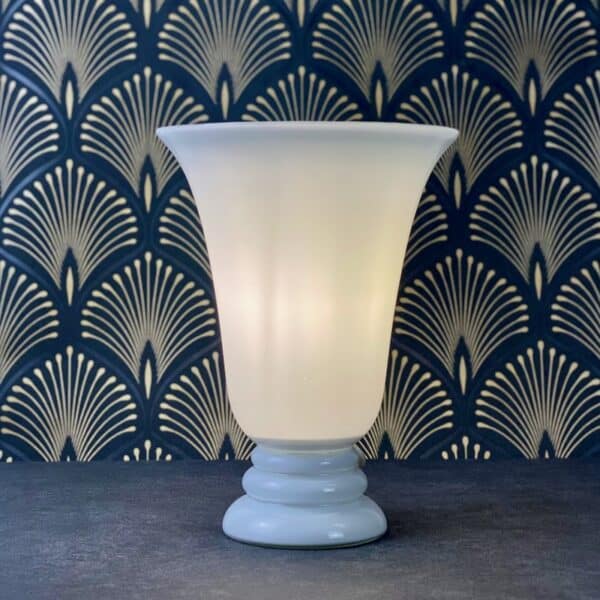 Art Deco Revival lamp, 1980s lamp in white opal glass, Vianne art deco table lamp