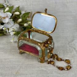 Antique-bevelled-glass-reliquary-jewel-box-napoleon-iii-jewelry-box boudoir