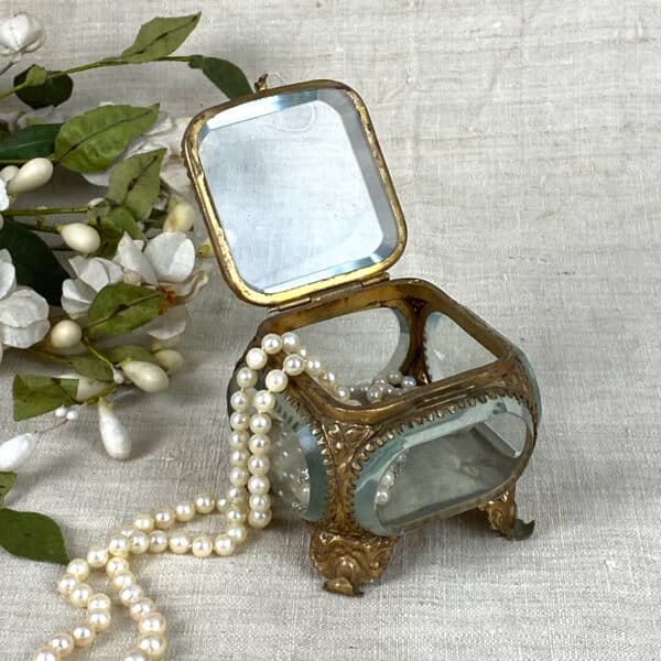 antique-bevelled-glass-reliquary-jewel-box-napoleon-iii-ring-box