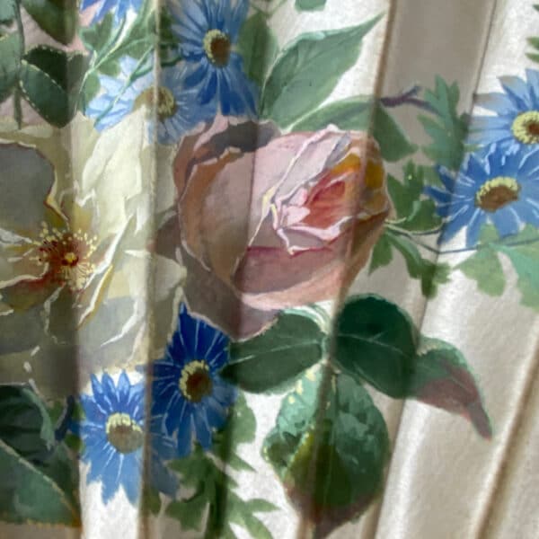 Silk fan with mother of pearl, hand painted decor of bird and flowers c1890 (4)