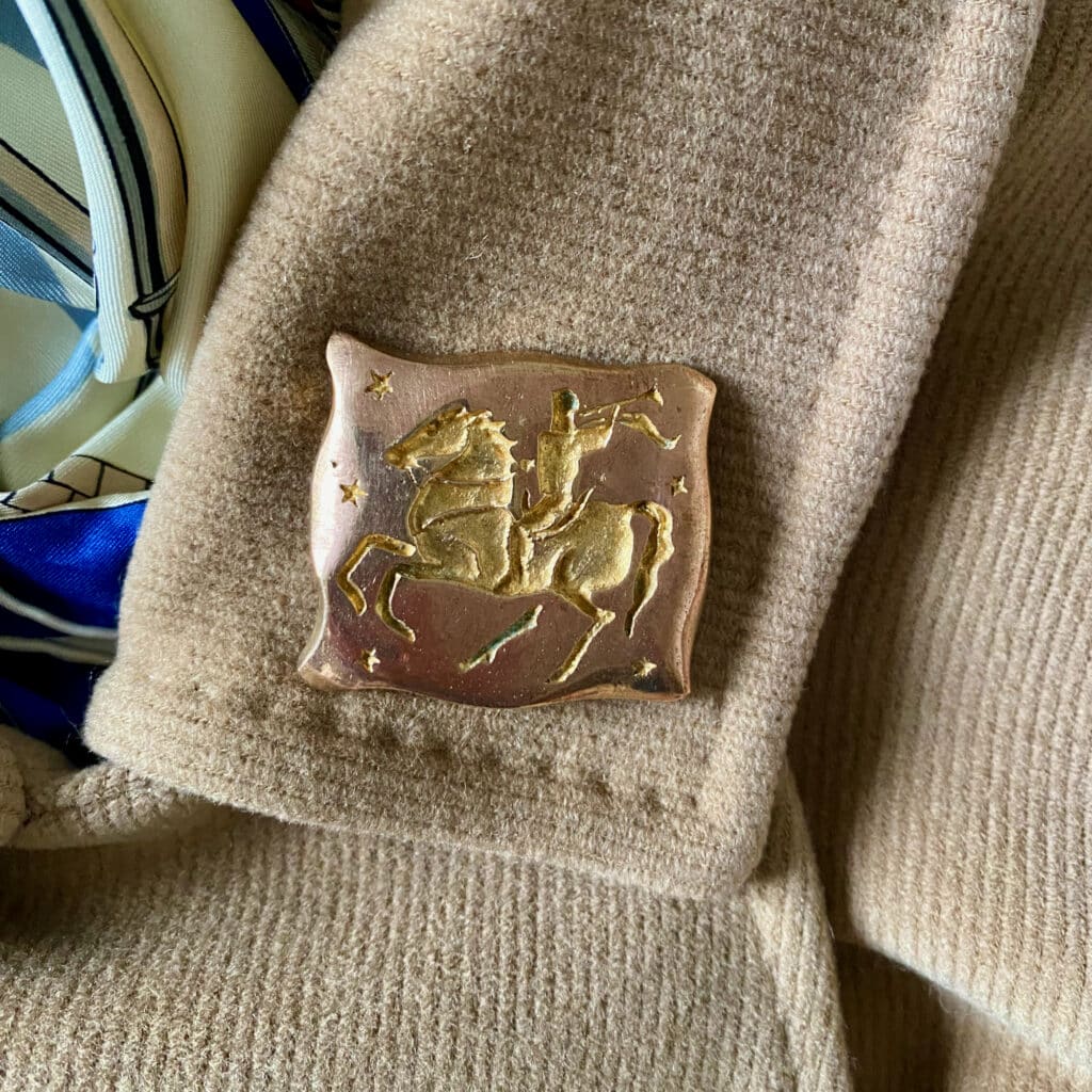 Grande Broche Art Déco Années 1930 En Bakélite Et Marcasites - Créateur D'époque - Pièce Ancienne