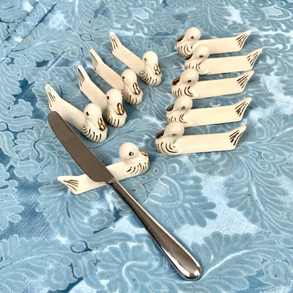 Vintage French knife rests in the shape of ducks, set of art deco ceramic cutlery rests in white and gold