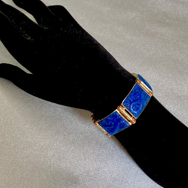 art deco bracelet with blue peking glass c1930 4) French vintage jewellery
