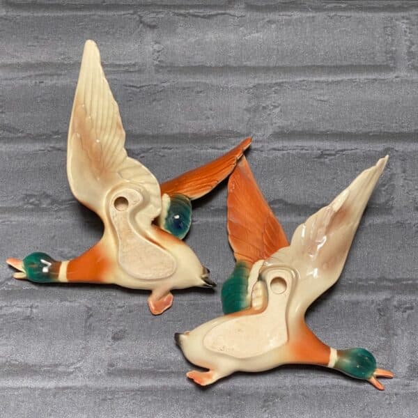 1950s-flying-ducks-wall-decor-beswick-style-kitsch-ceramic-mallards (1)